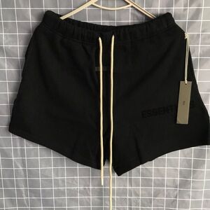 Men’s Fear Of God Essentials Sweatshorts